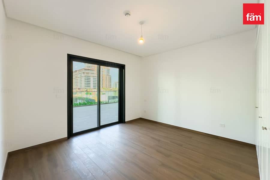 Bright & Modern 2br | 2 Bathroom Apartment - Image 11
