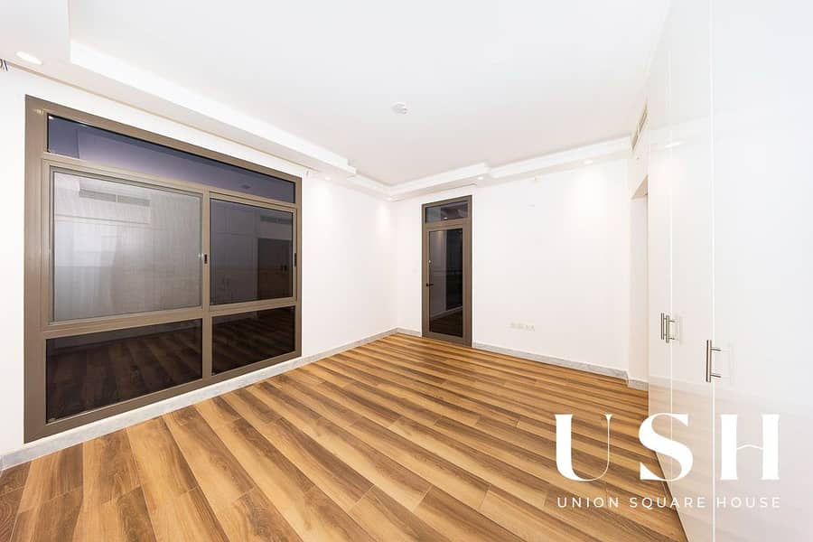 Single Row 4-Bedroom Townhouse for Rent | 7,297 sq. ft Large Plot - Image 7