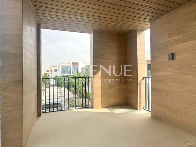 Corner Unit | Opposite Pool | Park View - Image 17