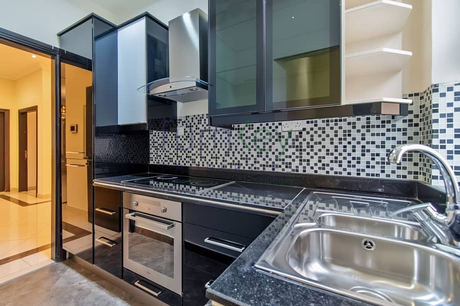 5 Bed Villa | Custom Build | Prime Location - Image 22