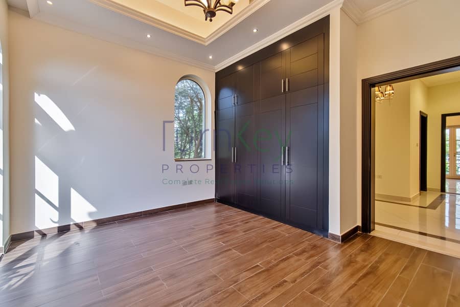 5 Bed Villa | Custom Build | Prime Location - Image 25