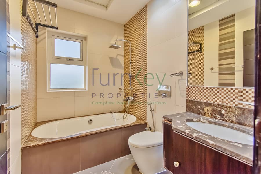 5 Bed Villa | Custom Build | Prime Location - Image 30