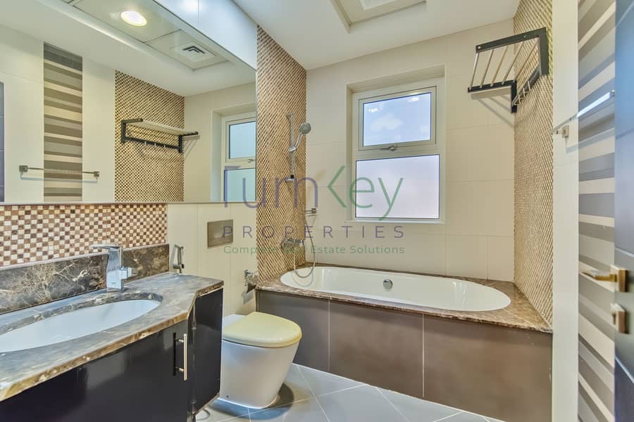 5 Bed Villa | Custom Build | Prime Location - Image 33