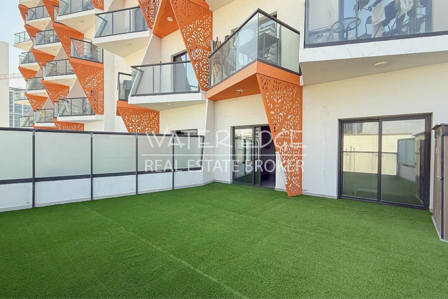 Large Terrace | Fully Furnished | Vacant