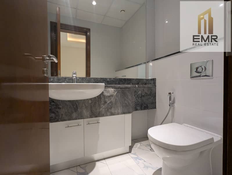 Luxury 3BR + Maid | Full Canal View | High Floor | Vacant - Image 19