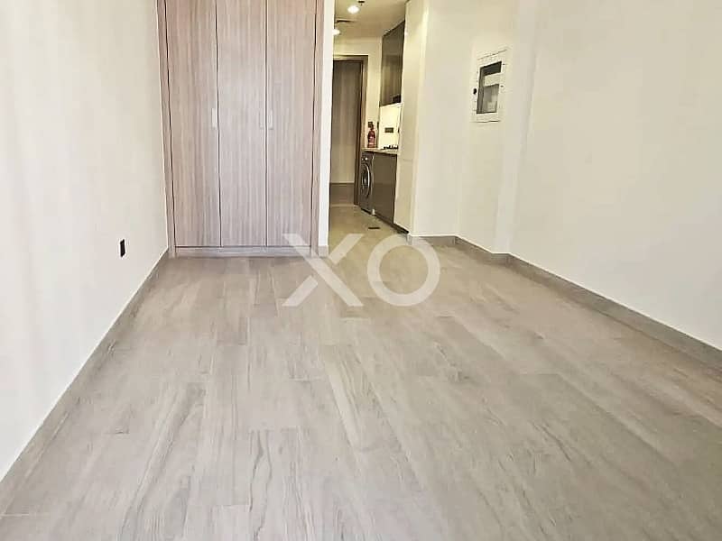 Amenities view | Large terrace | Rented