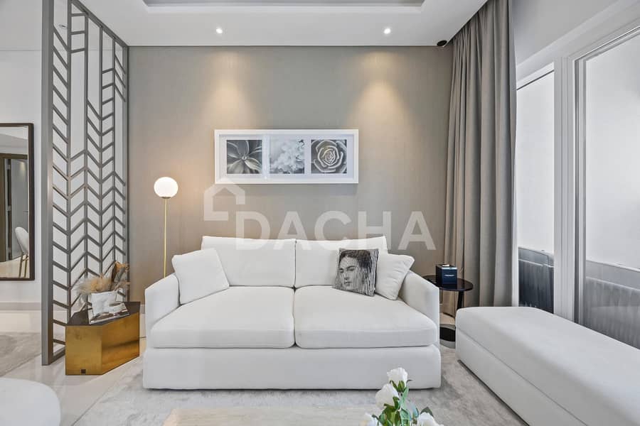 Premium Upgraded | Open Canal View | Business Bay - Image 19