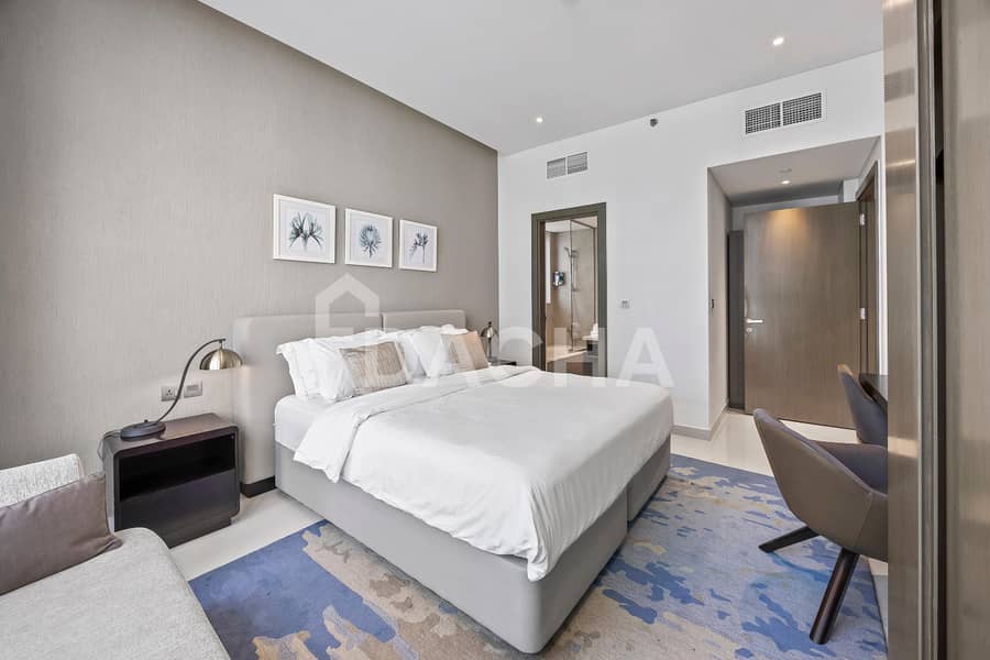 Premium Upgraded | Open Canal View | Business Bay - Image 21