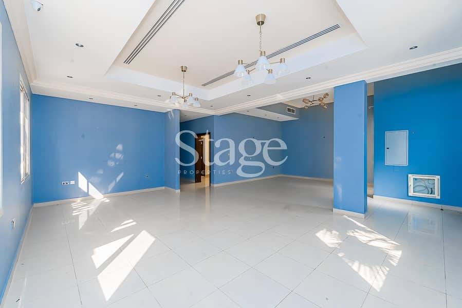 Family Community-Spacious Layout-Ready to move in