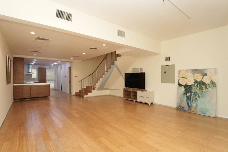 Spacious 4BR + Maid Villa | Vacant | Prime JVC Location