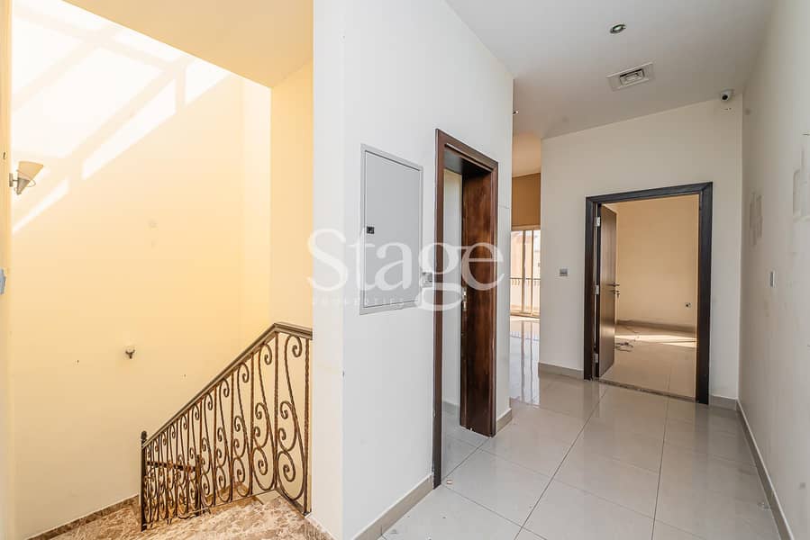 Family Community-Spacious Layout-Ready to move in - Image 8