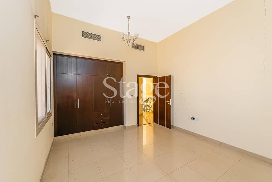 Family Community-Spacious Layout-Ready to move in - Image 10