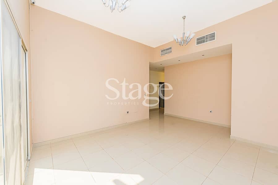 Family Community-Spacious Layout-Ready to move in - Image 17