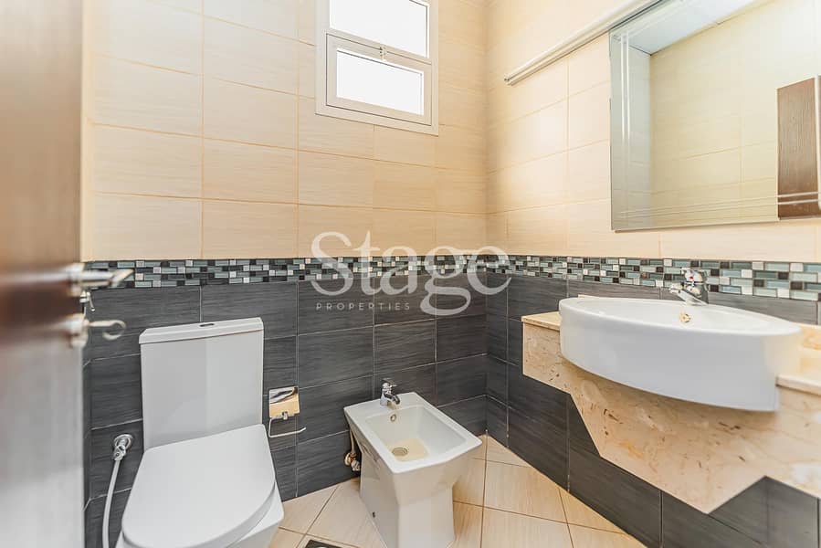 Family Community-Spacious Layout-Ready to move in - Image 27