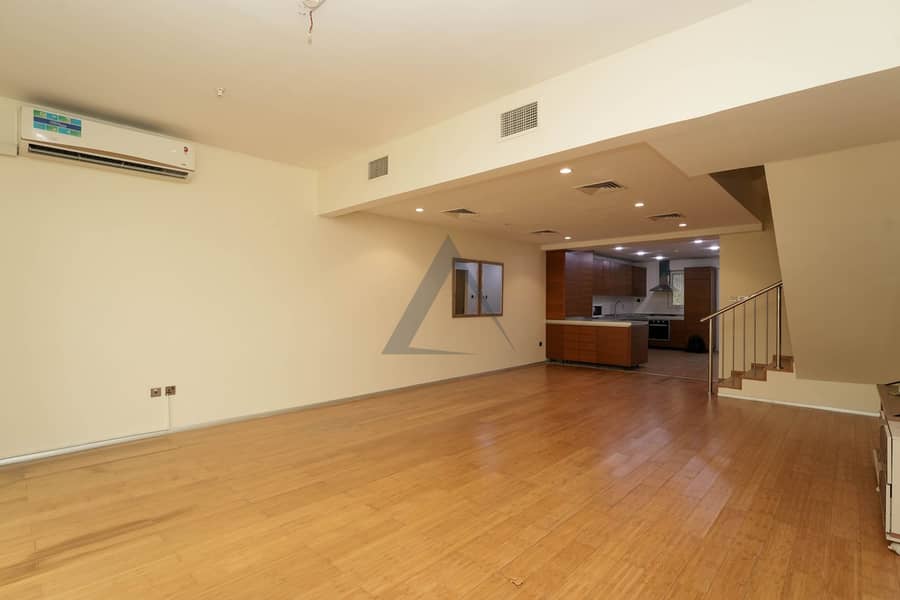 Spacious 4BR + Maid Villa | Vacant | Prime JVC Location - Image 6