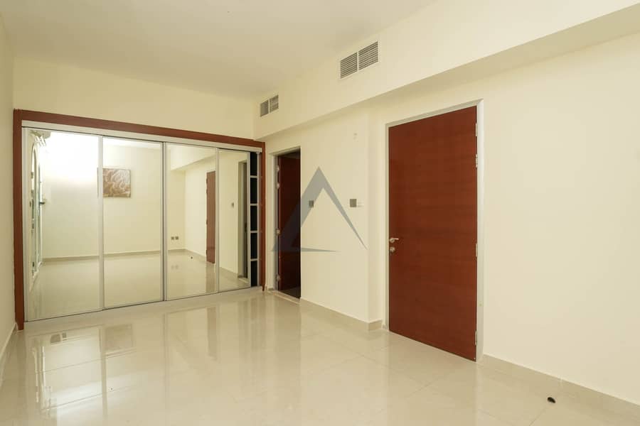 Spacious 4BR + Maid Villa | Vacant | Prime JVC Location - Image 13