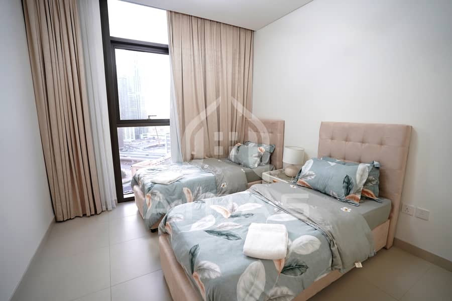 Emaar's Burj Crown: Spacious 2BR in Heart of Downtown - Image 6