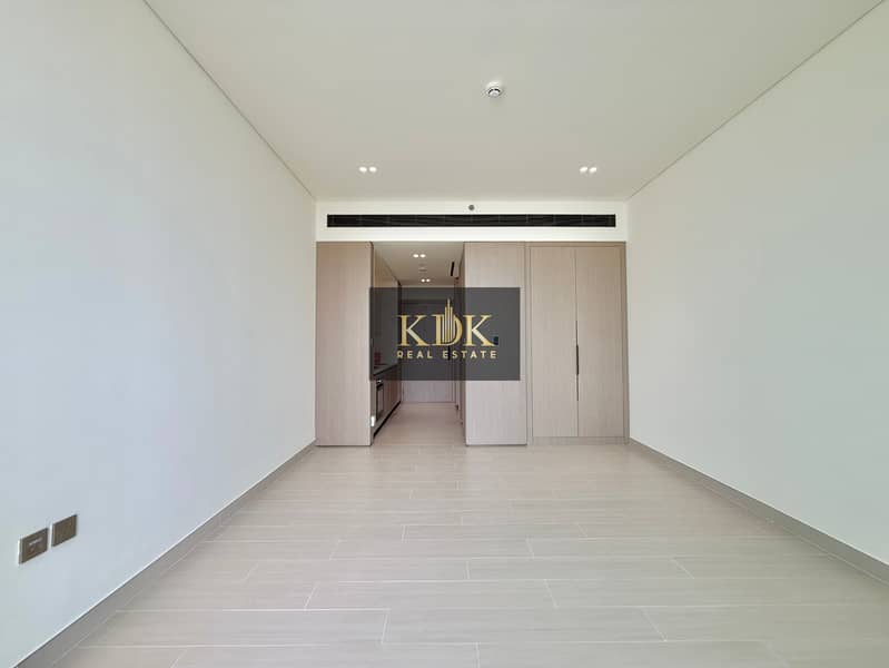 Brand New | Fitted Kitchen | Park View