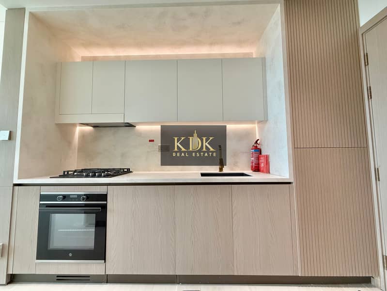 Brand New | Fitted Kitchen | Park View
