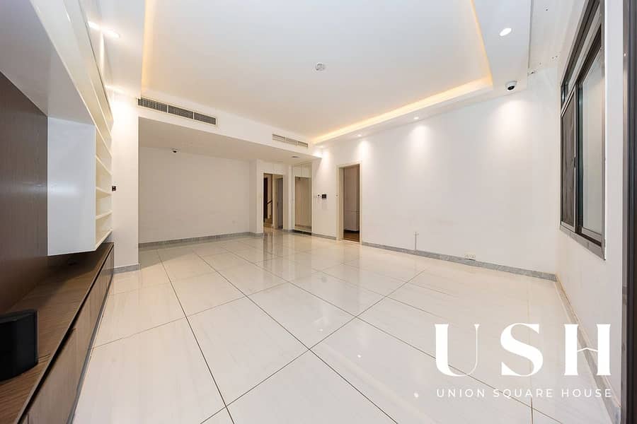 Single Row 4-Bedroom Townhouse for Rent | 7,297 sq. ft Large Plot - Image 32