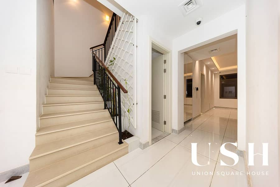 Single Row 4-Bedroom Townhouse for Rent | 7,297 sq. ft Large Plot - Image 34