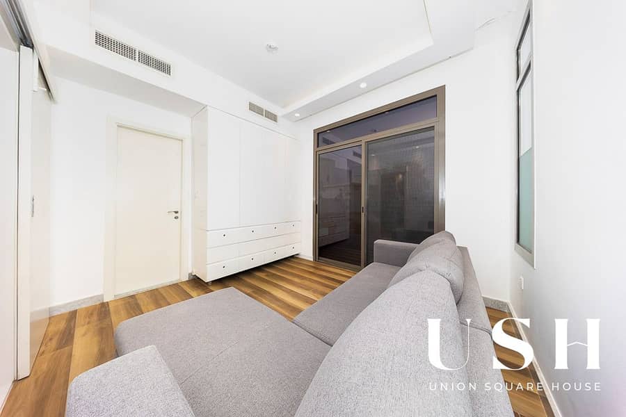 Single Row 4-Bedroom Townhouse for Rent | 7,297 sq. ft Large Plot - Image 48