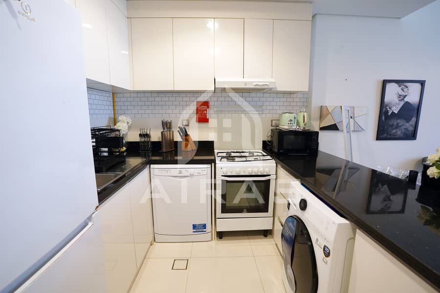 FULLY FURNISHED 1 BEDROOM - Image 10