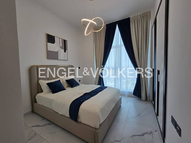 Vacant | Brand New | Fully Furnished - Image 8