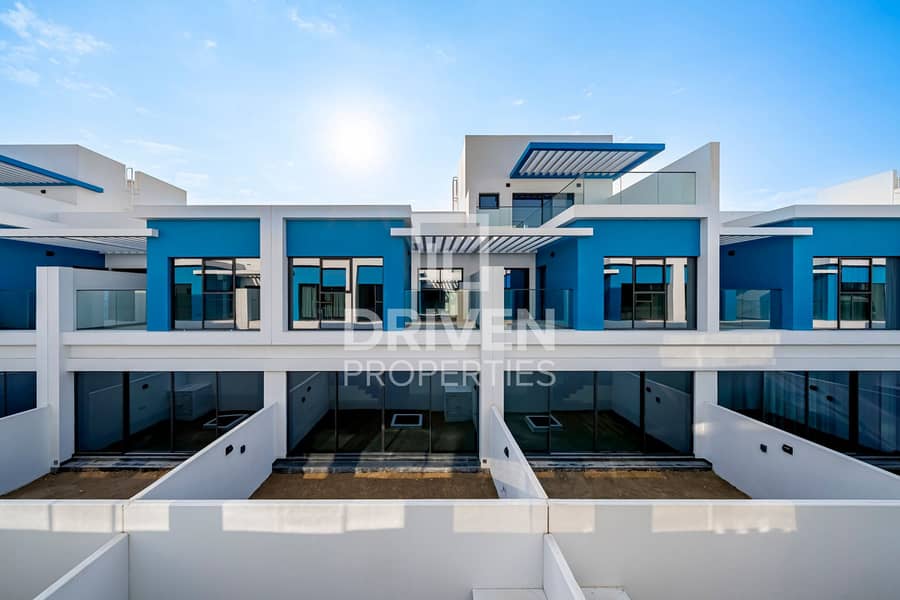 Vacant | Inner Community View | Brand New | Vastu - Image 24