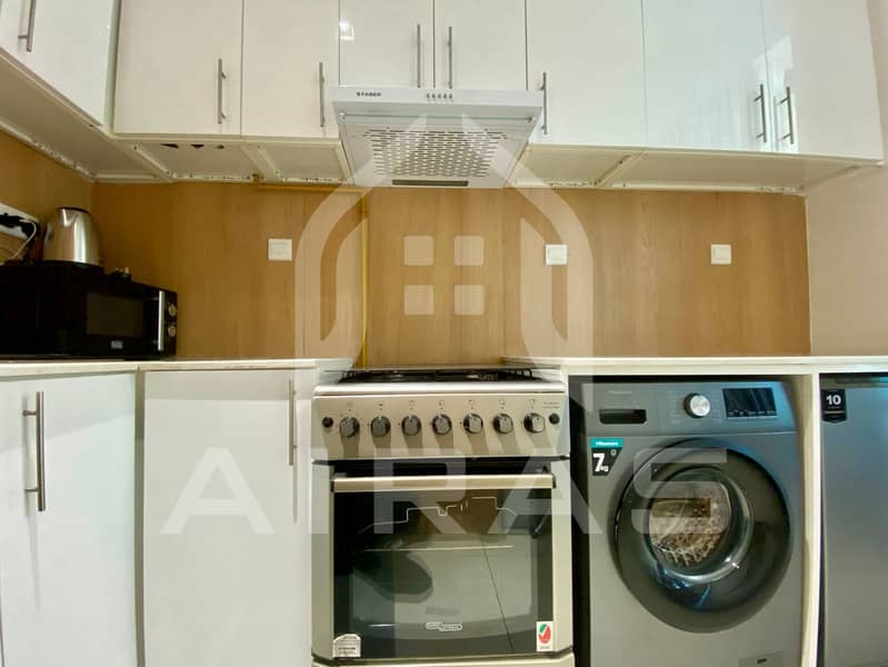 Charming Furnished Studio in JVC - Image 7