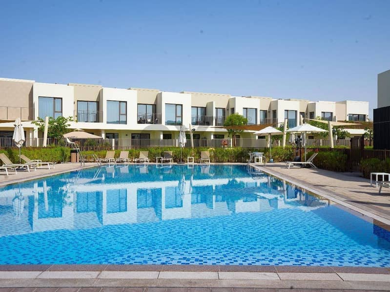 VACANT | SINGLE ROW | BRAND NEW | BALCONY | CORNER - Image 30