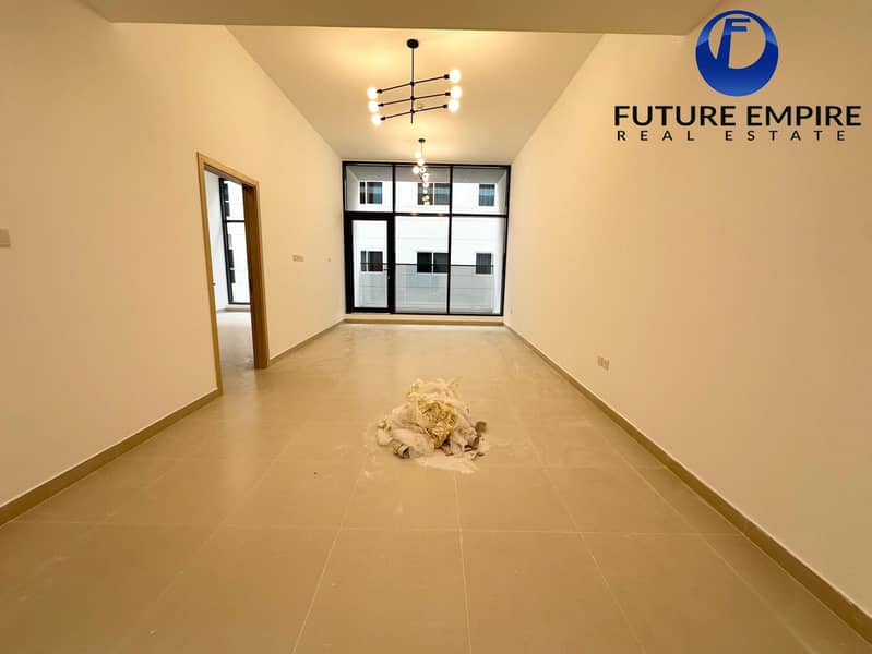 Luxury 1BHK | Maid’s Room | Big Balcony | Book Now