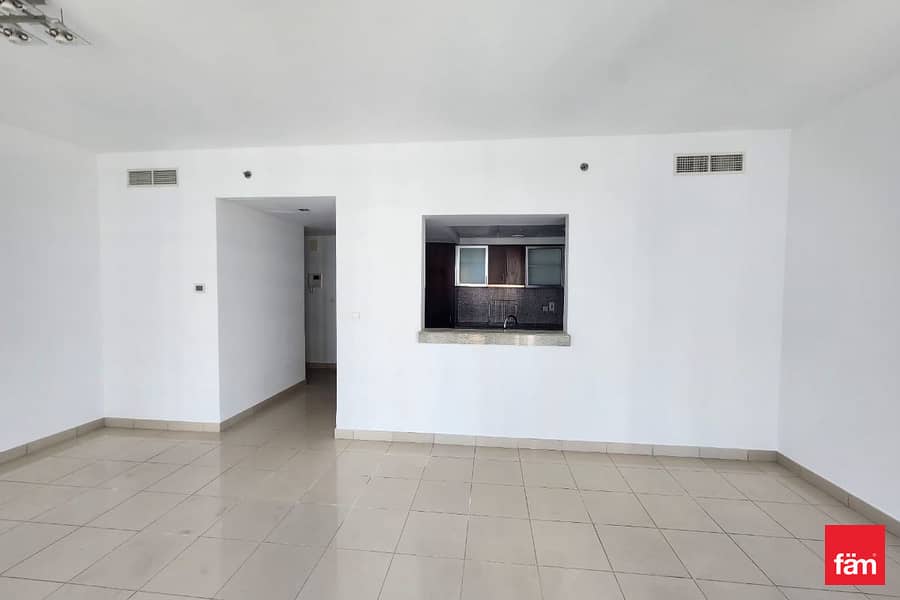 Chiller Free | Vacant | High Floor | Unfurnished - Image 6