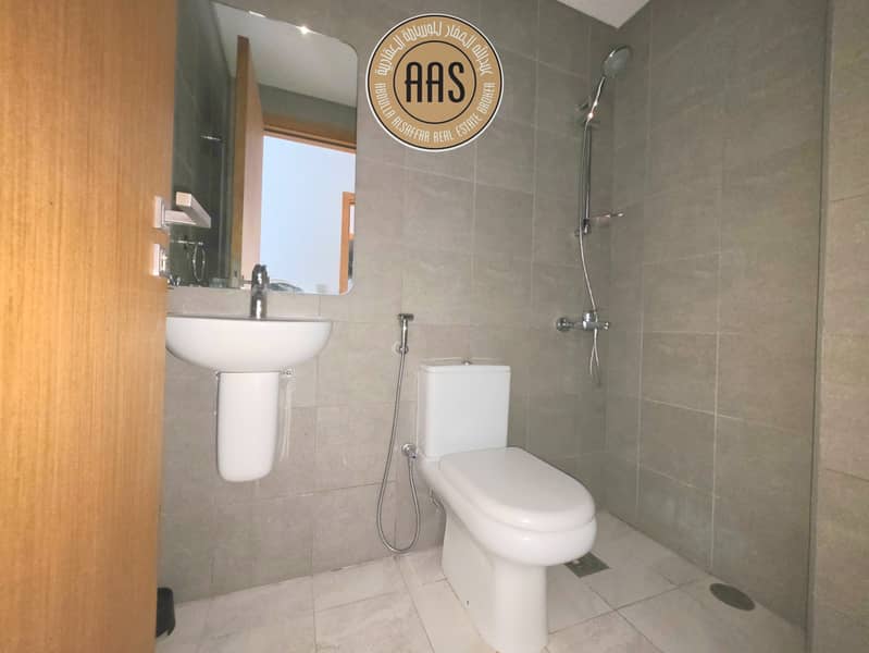 Well-Located 4BR + Maid Villa Near All Amenities – Best Price AED 210,500 - Image 9