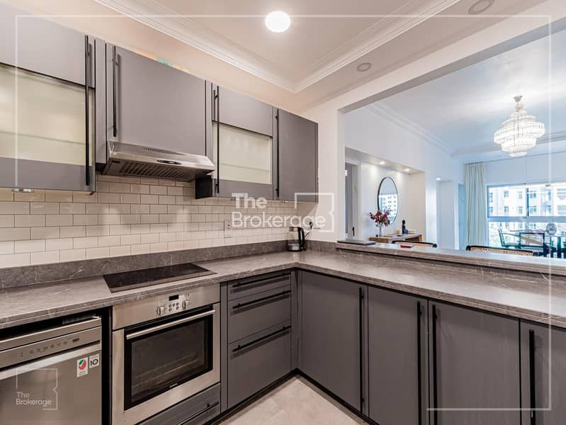 Park facing | Vacant for Move in | Upgraded - Image 7