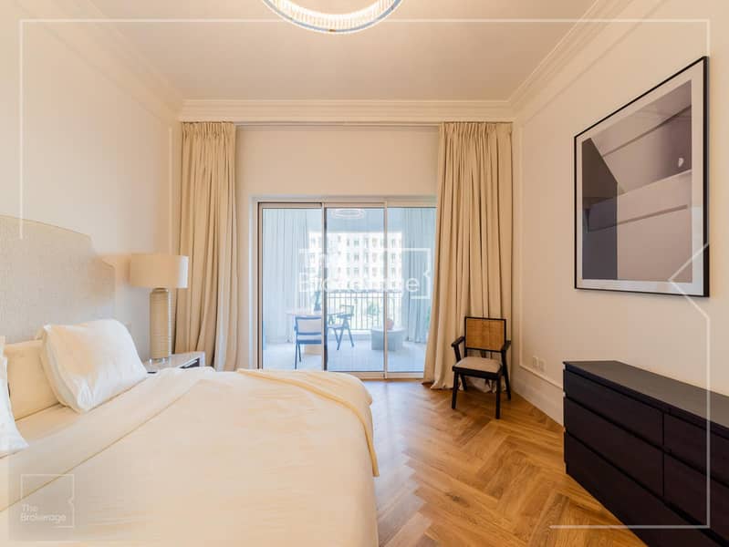 Park facing | Vacant for Move in | Upgraded - Image 21