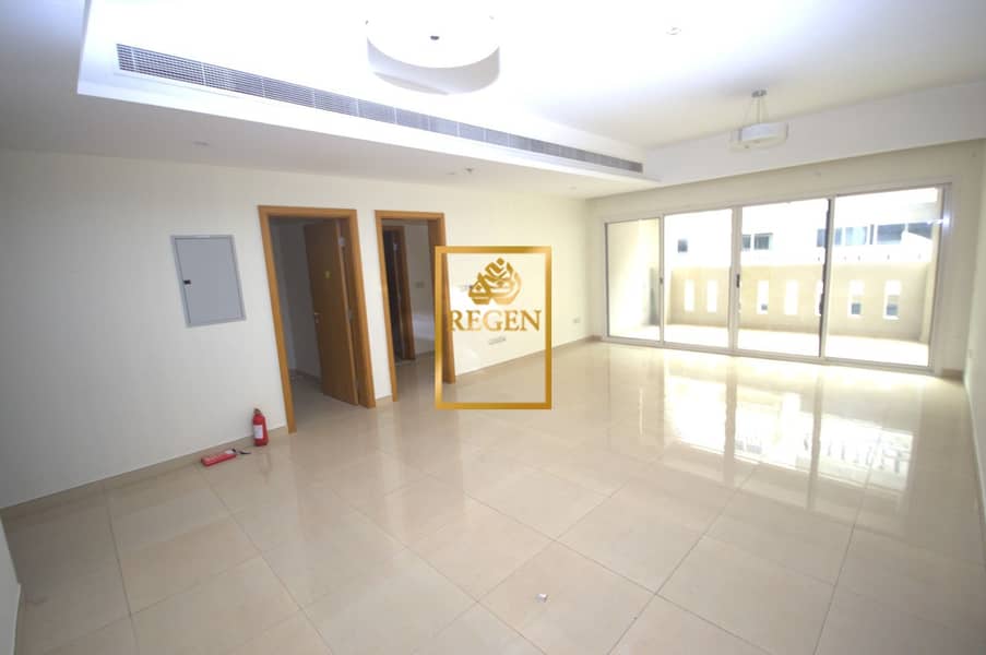 Vacant | 2 Bedroom Hall with Maid's Room