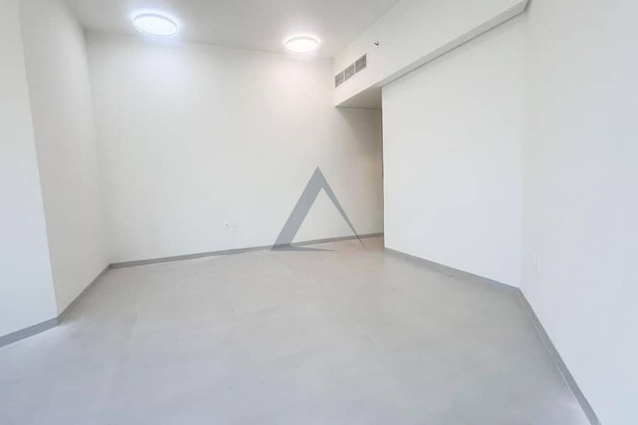 Spacious 3BR + Store | Big Balcony | Ready to Move | Arjan - Image 9