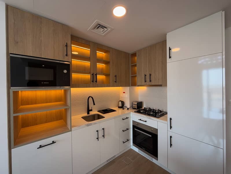 1 BR in Liva -Town Square