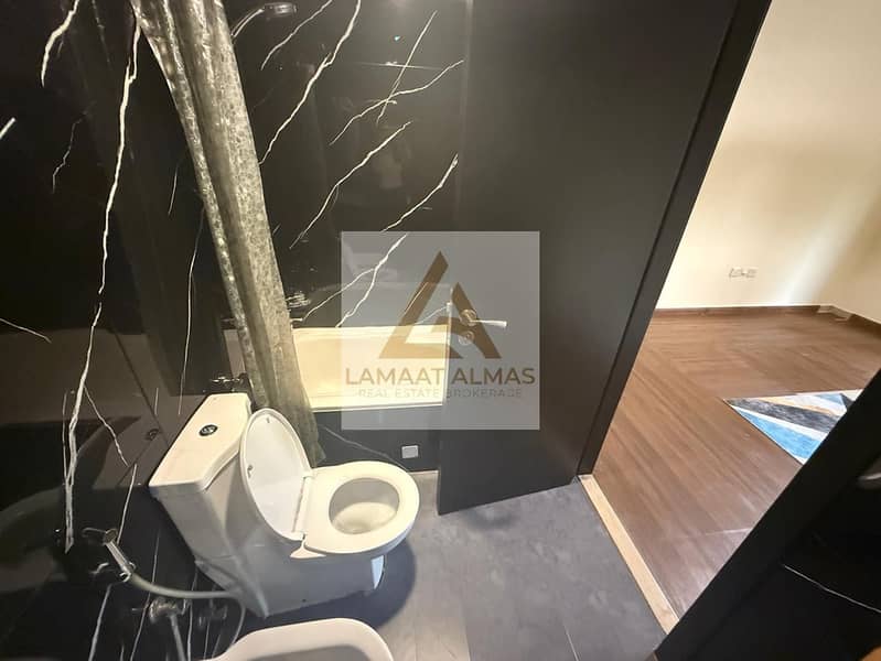 Lucrative | Prime Location | Ready to Move in - Image 18