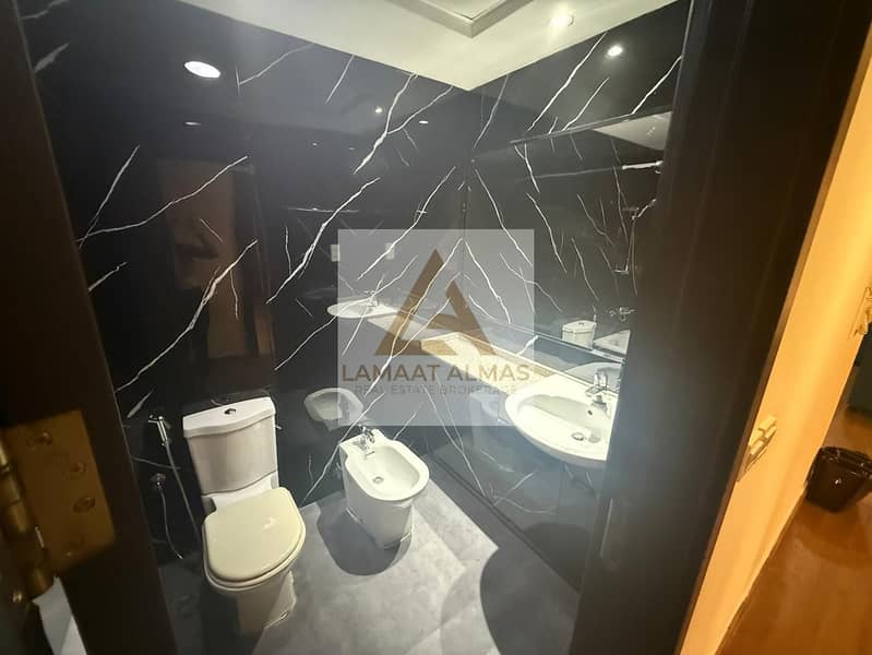 Lucrative | Prime Location | Ready to Move in - Image 20