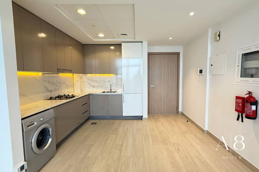 1 of 1 | Huge Layout | Boulevard View