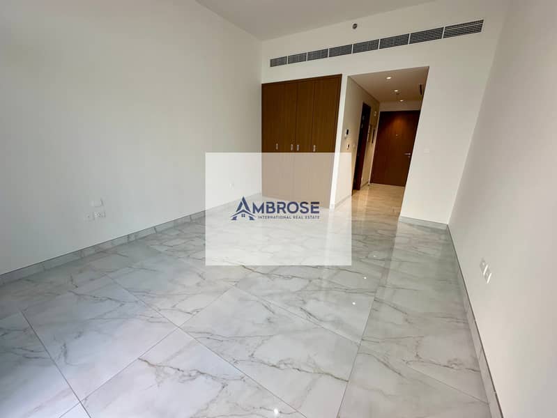 Brand New | Fitted Kitchen | Huge size