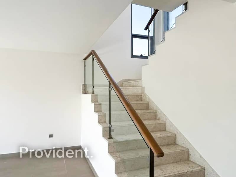 Single Row | Vacant on Transfer | Multiple Options - Image 7