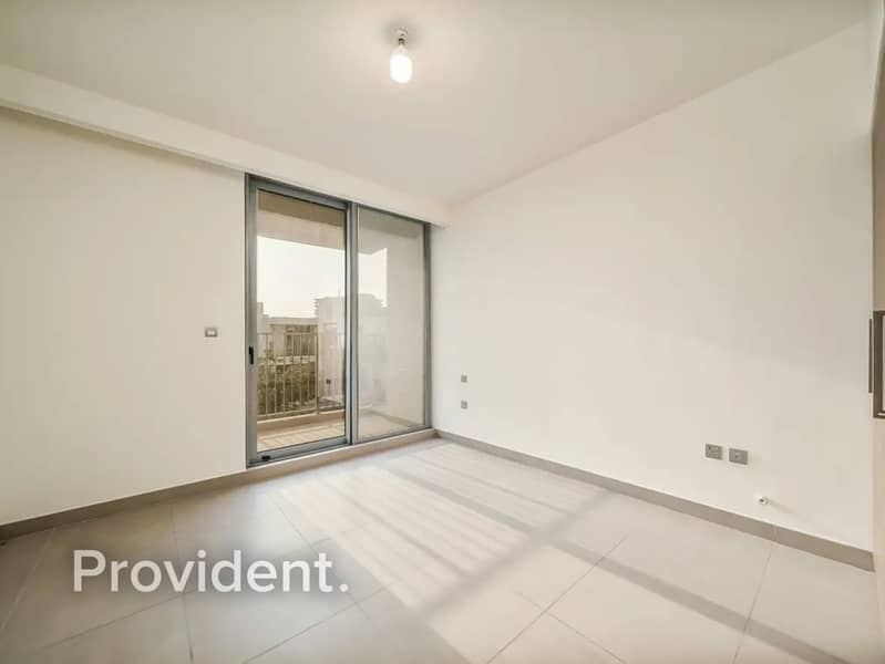 Back to Back | Vacant | Multiple Options | Type E3