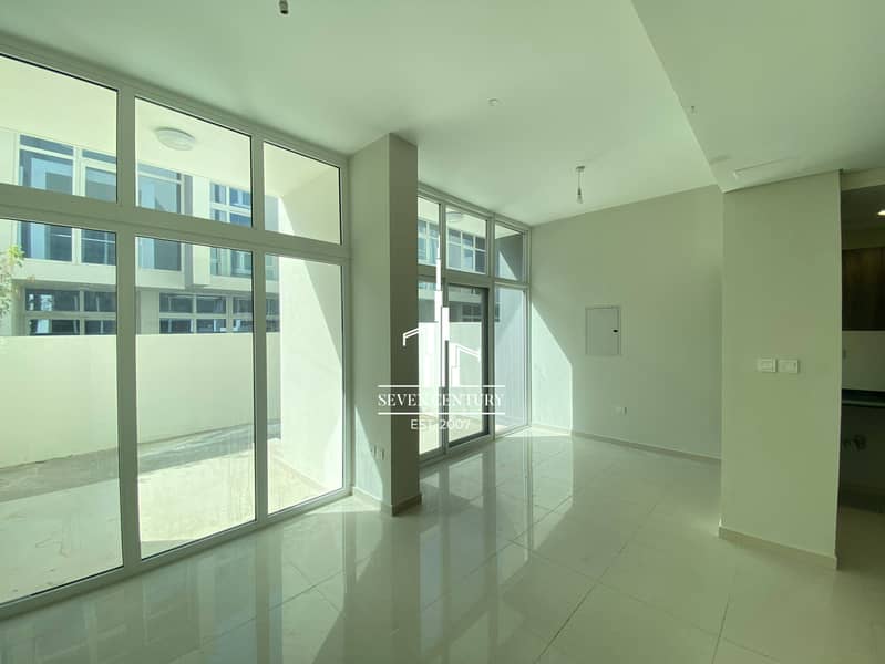 Prime Location | Community View | High End Quality