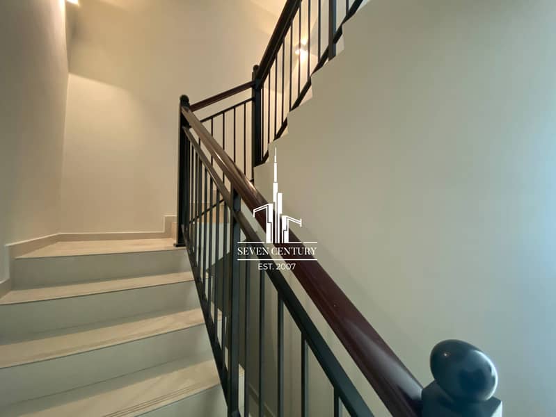 Prime Location | Community View | High End Quality - Image 7