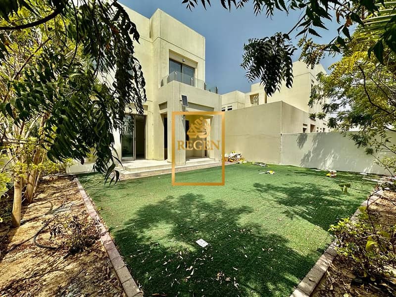 Vacant 3-Bedroom Villa for Rent – Mira Oasis 2