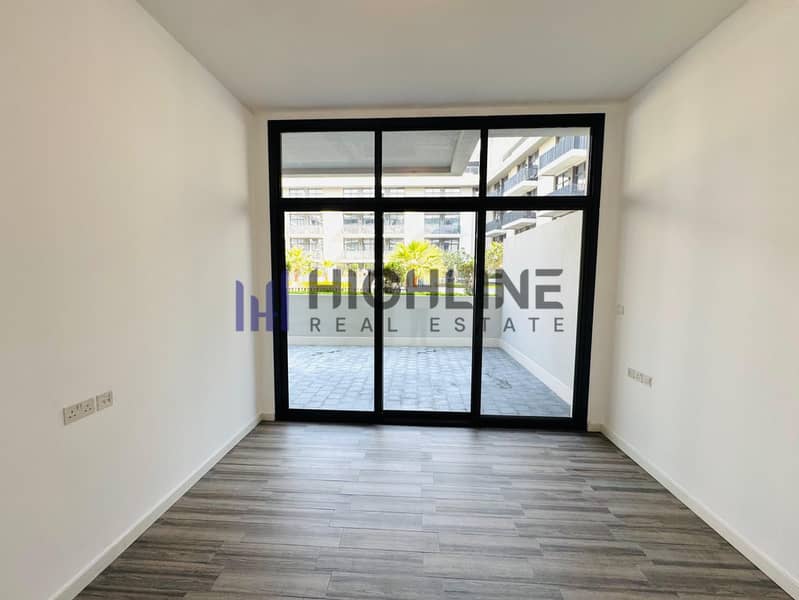 Modern 1Bedroom | Pool Facing | Prime Floor