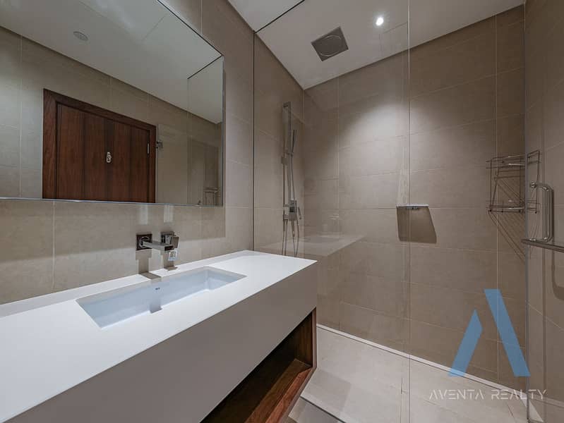 Furnished | Vacant on Transfer | Amazing Views - Image 25